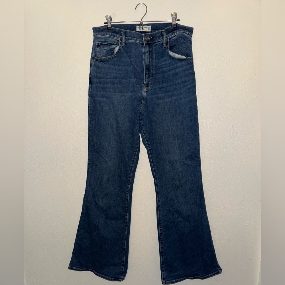 Classic Blue Women's Jeans